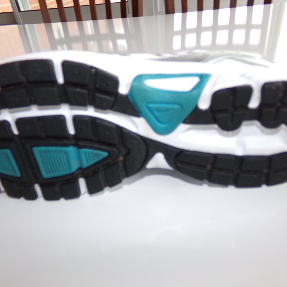 NIKE SNEAKERS - Picture 4 of 7